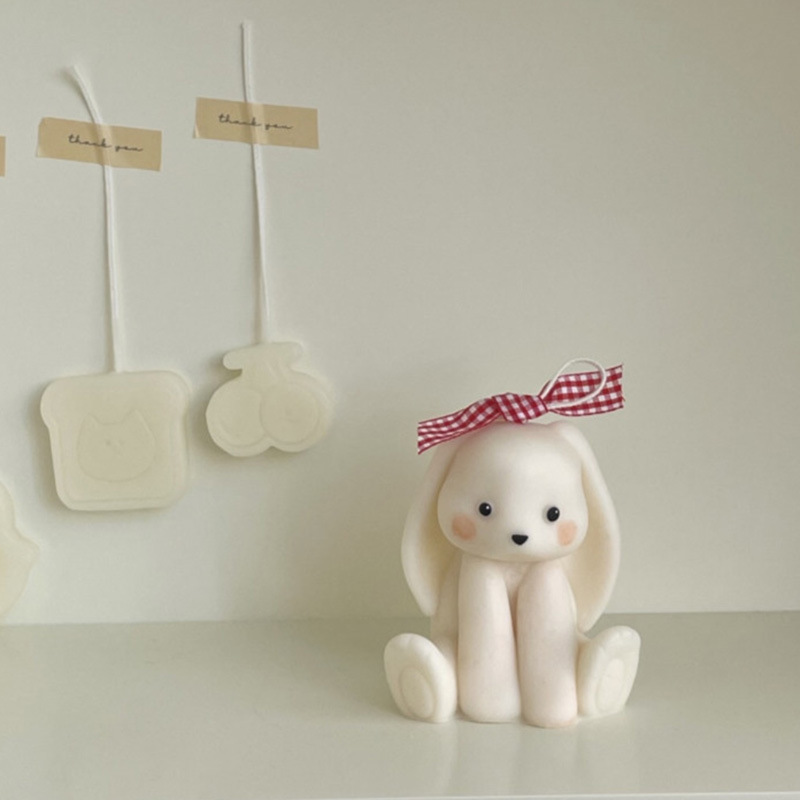 Sitting Rabbit Silicone Candle - Soap Making At Home recension och pris